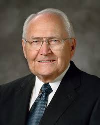 Elder L. Tom Perry