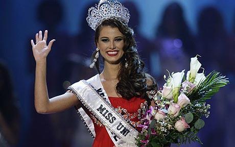 Stefania Fernandez Miss Universe 2009
