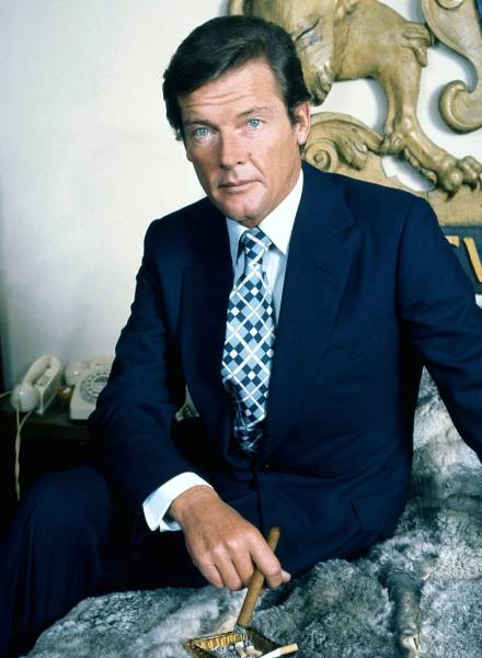 Roger Moore Roger Moore