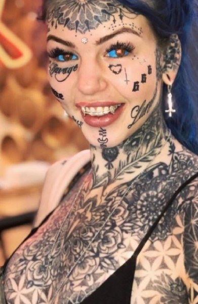 Amber Luke The Blue Eyed White Dragon Tattoo Woman