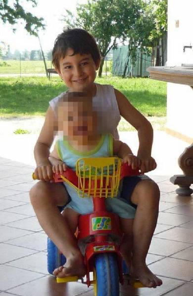 Family Tragedy At The Solfatara Crater At Pozzuoli In Italy