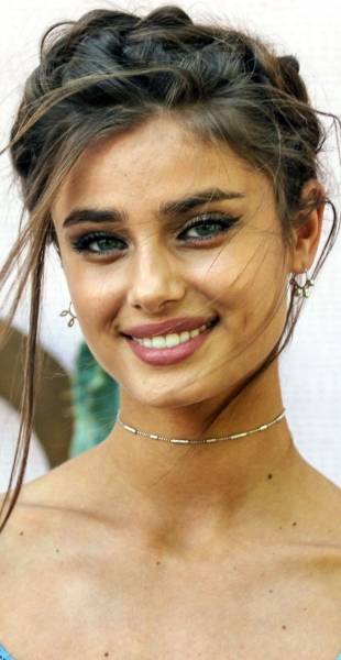 Taylor Hill